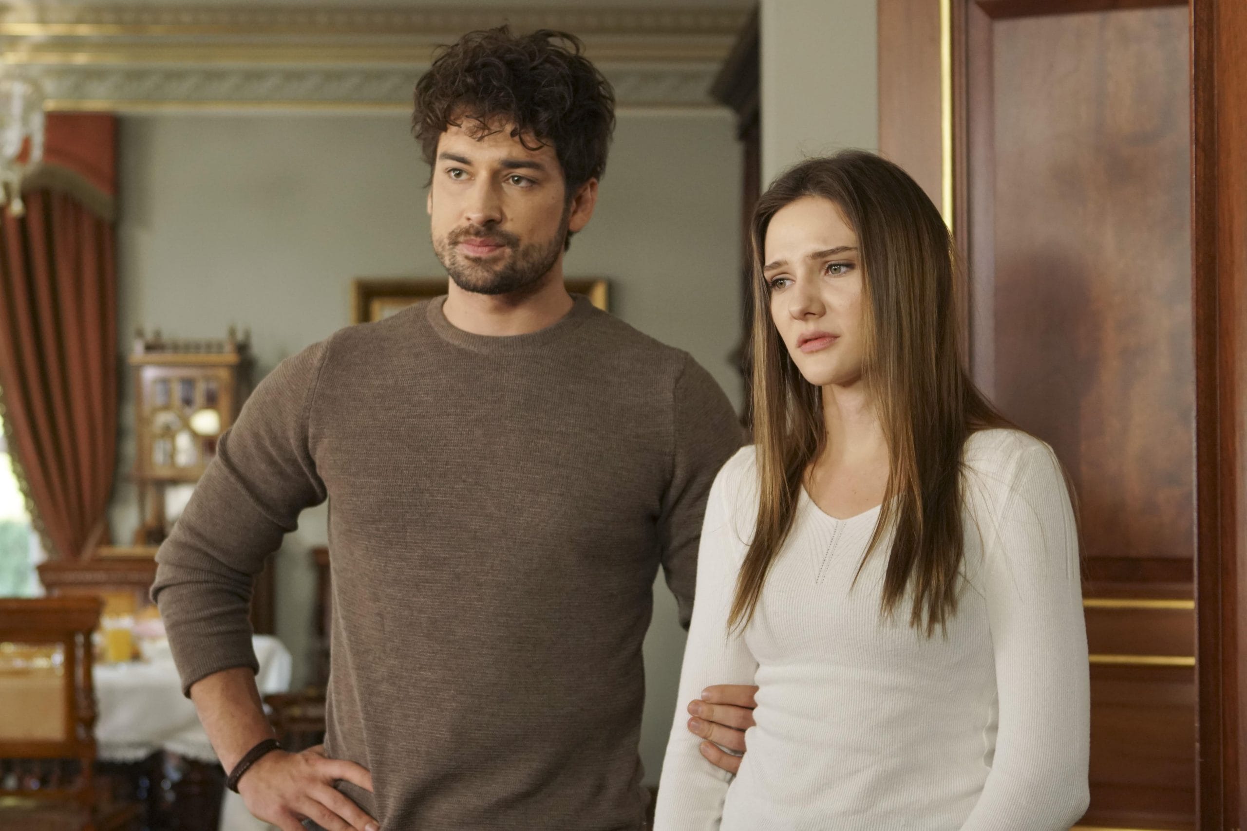 Image cukur-3940-episode-1-season-1.jpg