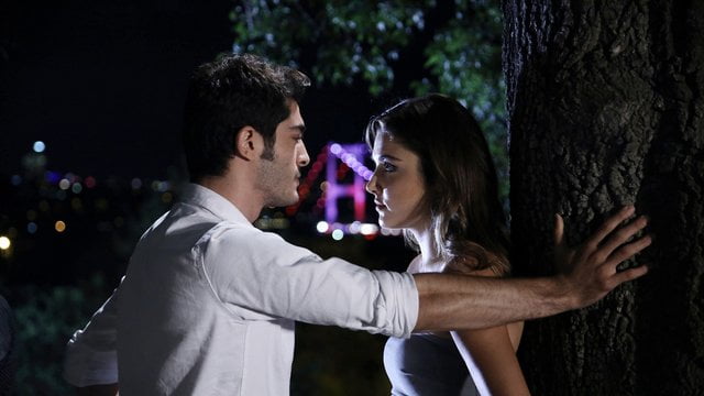 Image ask-laftan-anlamaz-1492-episode-6-season-1.jpg