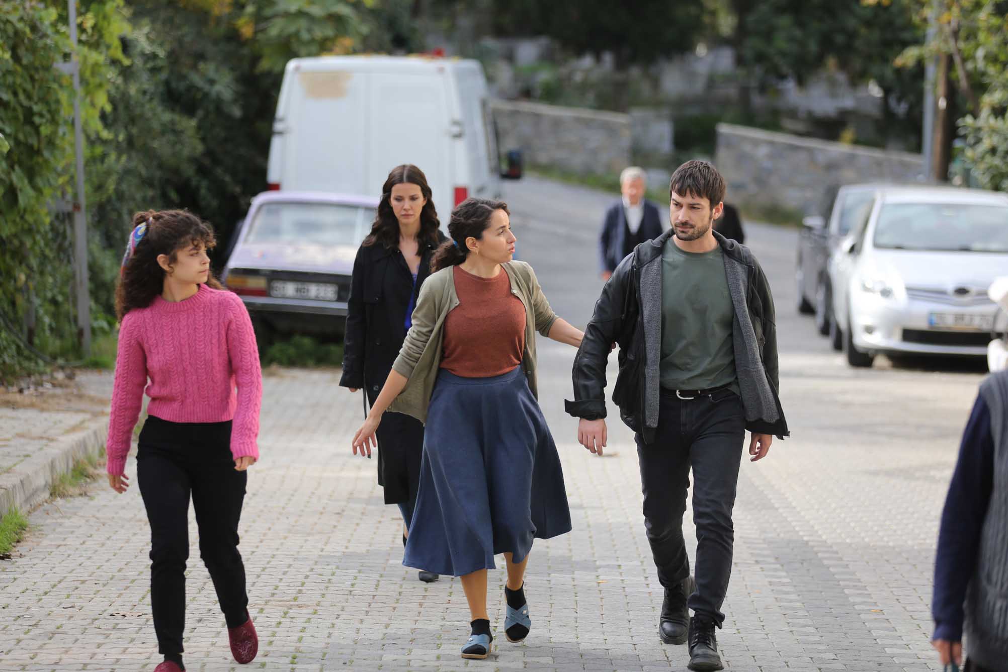 Image violet-gibi-mor-12547-episode-3-season-1.jpg